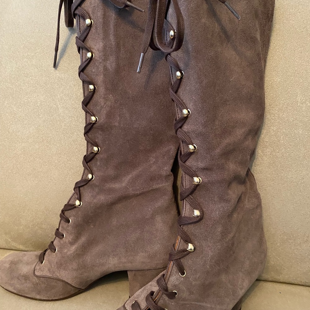 CHIE vintage suede boots. - Picture 4 of 11